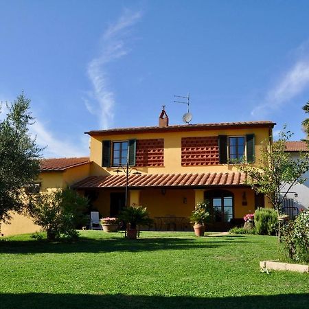 Agriturismo Tori 2 Montecarlo Eksteriør bilde