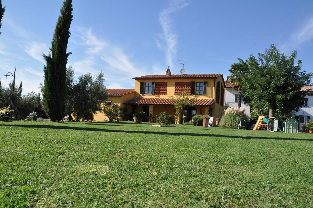 Agriturismo Tori 2 Montecarlo Eksteriør bilde